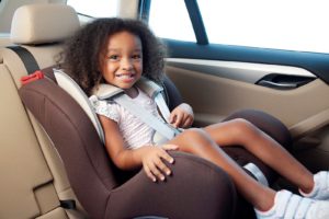 cadeirinha de carro - Pais em Apuros