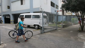 Ir de bicicleta para a escola - Pais em Apuros