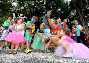 Bloquinhos de Carnaval - Pais em Apuros!