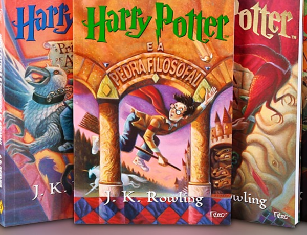 “Filha, chegou a sua vez de ler Harry Potter!”